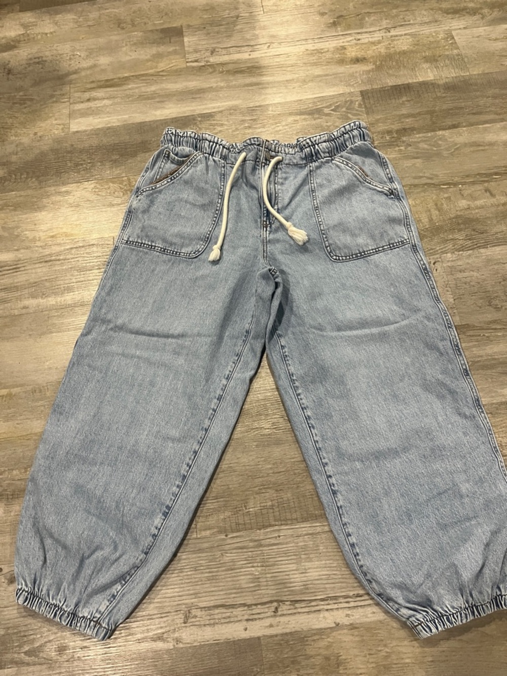 Maurices Light Blue Denim Jogger Pants plus size size 18